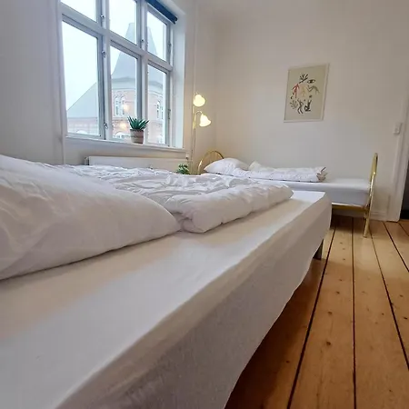 شقة Wonderful 2 Bedroom آلبورغ